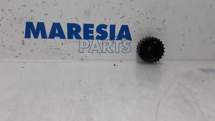 Begagnade Kamaxeldrev Opel Combo 1.4 16V ecoFlex Pris € 25,00 Marginaltabell erbjuds av Maresia Parts