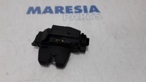 Used Tailgate lock mechanism Peugeot 508 SW (8E/8U) 2.0 HDiF 16V Autom. Price € 14,50 Margin scheme offered by Maresia Parts