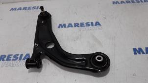 Used Front lower wishbone, right Fiat Panda (312) 0.9 TwinAir 65 Price € 30,00 Margin scheme offered by Maresia Parts