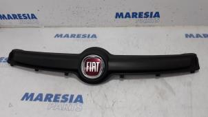 Used Grille Fiat Panda (312) 0.9 TwinAir 65 Price € 35,00 Margin scheme offered by Maresia Parts