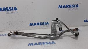 Used Wiper mechanism Citroen Jumper (U9) 2.2 HDi 100 Euro 4 Price € 48,40 Inclusive VAT offered by Maresia Parts