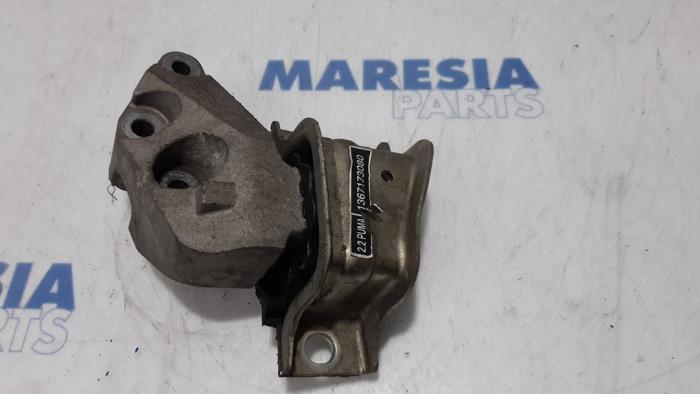 Used Engine mount Citroen Jumper (U9) 2.2 HDi 100 Price € 48,40 Inclusive VAT offered by Maresia Parts