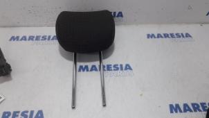 Used Headrest Renault Scénic III (JZ) 1.5 dCi 105 Price € 50,00 Margin scheme offered by Maresia Parts