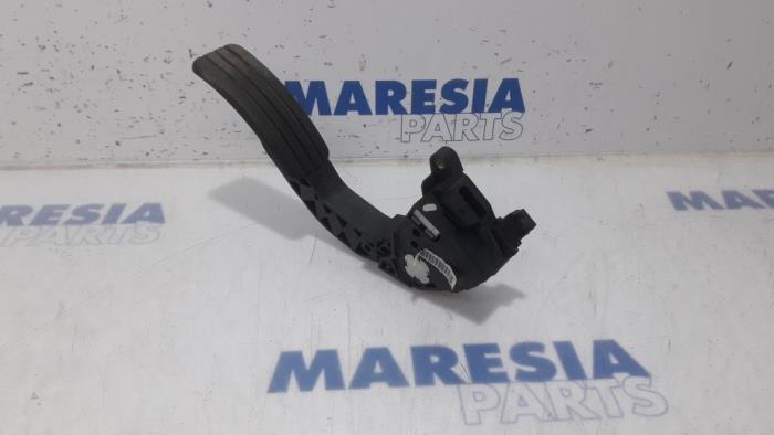 Begagnade Gaspedalsensor Renault Scénic III (JZ) 1.5 dCi 105 Pris € 34,95 Marginaltabell erbjuds av Maresia Parts