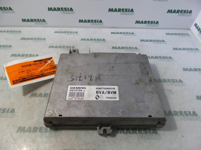 Used Engine management computer Renault Laguna I (B56) 2.0 Price € 25,00 Margin scheme offered by Maresia Parts