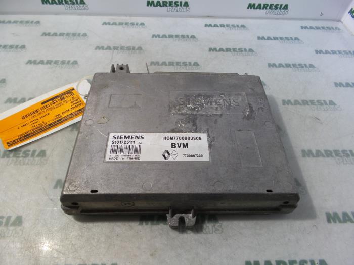 Used Engine management computer Renault Laguna I (B56) 1.8 RN,RT Price € 25,00 Margin scheme offered by Maresia Parts