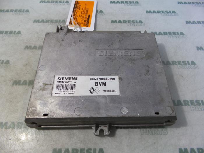 Used Engine management computer Renault Laguna I (B56) 1.8 Price € 25,00 Margin scheme offered by Maresia Parts