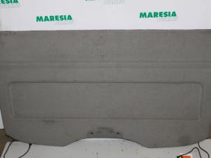 Used Parcel shelf Renault Scénic I (JA) 1.9 dCi Price € 25,00 Margin scheme offered by Maresia Parts