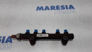 Used Fuel injector nozzle Citroen C3 (SX/SW) 1.6 Blue HDi 75 16V Price € 35,00 Margin scheme offered by Maresia Parts