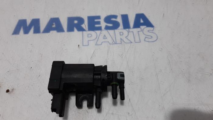 Usagé Régulateur pression turbo Citroen C3 (SX/SW) 1.6 Blue HDi 75 16V Prix € 50,00 Règlement à la marge proposé par Maresia Parts