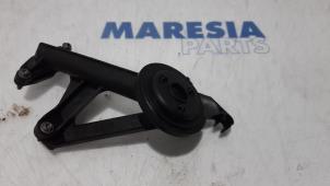 Used Oil suction pipe Citroen C3 (SX/SW) 1.6 Blue HDi 75 16V Price € 20,00 Margin scheme offered by Maresia Parts