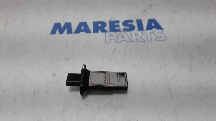 Begagnade Luftflödesmätare Citroen Jumper (U9) 2.2 HDi 100 Pris € 36,30 Inklusive moms erbjuds av Maresia Parts