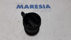 Used Airflow meter Opel Combo 1.3 CDTI 16V ecoFlex Price € 30,25 Inclusive VAT offered by Maresia Parts