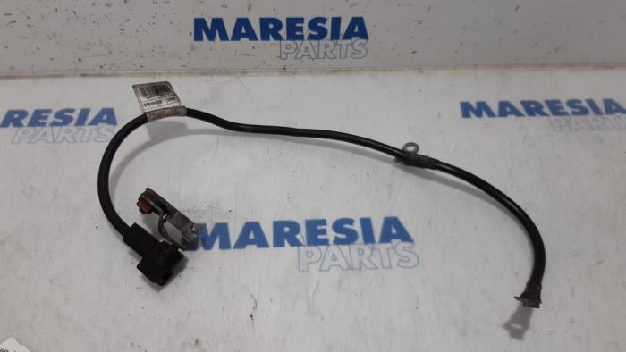 Usados Sensor de batería Opel Combo 1.3 CDTI 16V ecoFlex Precio € 35,00 Norma de margen ofrecido por Maresia Parts