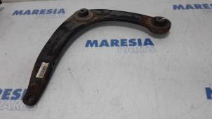 Used Front lower wishbone, left Citroen Berlingo 1.6 HDi 90 Price € 25,00 Margin scheme offered by Maresia Parts