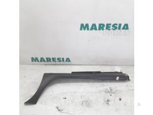 Used Side skirt, right Renault Scénic I (JA) 2.0 16V RX4 Price € 35,00 Margin scheme offered by Maresia Parts