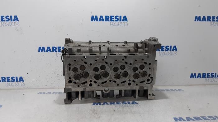 Usagé Culasse Citroen Jumper (U9) 2.2 HDi 120 Euro 4 Prix € 495,50 Prix TTC proposé par Maresia Parts