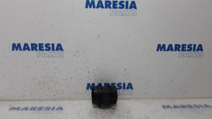 Used Airflow meter Renault Espace (JK) 2.0 dCi 16V 175 FAP Price € 35,00 Margin scheme offered by Maresia Parts