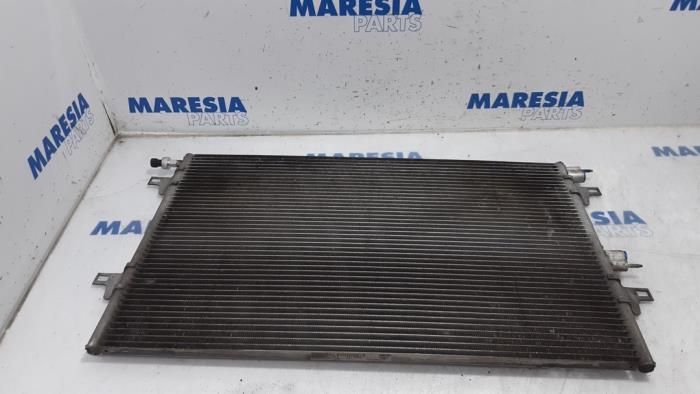Gebrauchte Klima Kondensor Renault Espace (JK) 2.0 dCi 16V 175 FAP Preis € 50,00 Margenregelung angeboten von Maresia Parts