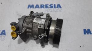 Used Air conditioning pump Renault Twingo II (CN) 1.5 dCi 90 FAP Price € 105,00 Margin scheme offered by Maresia Parts
