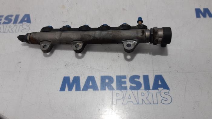 Usagé Système d'injection Renault Trafic New (FL) 2.0 dCi 16V 115 Prix € 65,00 Règlement à la marge proposé par Maresia Parts