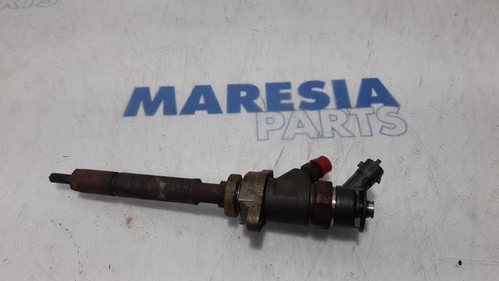 Usagé Injecteurs Citroen C5 III Berline (RD) 1.6 HDiF 16V Prix € 75,00 Règlement à la marge proposé par Maresia Parts