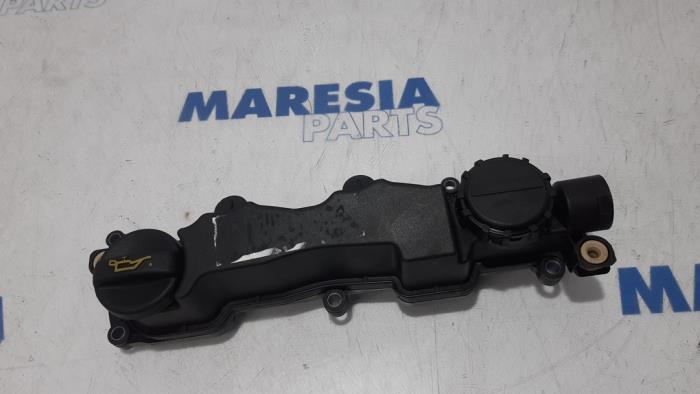 Gebrauchte Ventildeckel Citroen C5 III Berline (RD) 1.6 HDiF 16V Preis € 35,00 Margenregelung angeboten von Maresia Parts