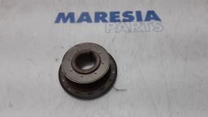 Used Crankshaft sprocket Peugeot 5008 I (0A/0E) 1.6 BlueHDi 120 Price € 35,00 Margin scheme offered by Maresia Parts