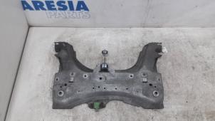 Used Subframe Renault Clio IV (5R) 0.9 Energy TCE 90 12V Price € 50,00 Margin scheme offered by Maresia Parts