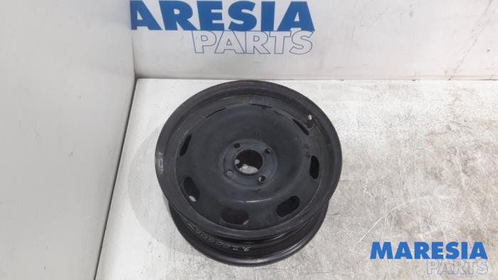 Używane Obrecz Citroen C3 (SC) 1.2 VTi 82 12V Cena € 20,00 Procedura marży oferowane przez Maresia Parts