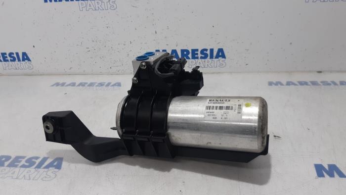 Gebrauchte Klima Trockner Renault Zoé (AG) 46kW Preis € 105,00 Margenregelung angeboten von Maresia Parts