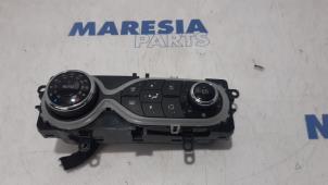 Used Heater control panel Renault Zoé (AG) 65kW Price € 85,00 Margin scheme offered by Maresia Parts