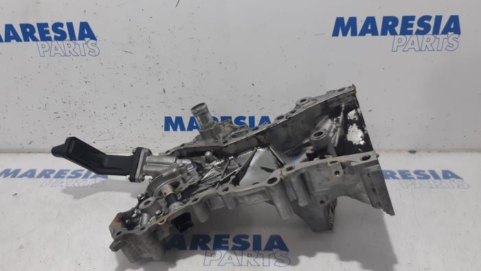 Gebrauchte Kettenkasten Deckel Peugeot 107 1.0 12V Preis € 59,99 Margenregelung angeboten von Maresia Parts