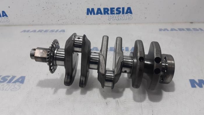 Gebrauchte Kurbelwelle Peugeot 107 1.0 12V Preis € 105,00 Margenregelung angeboten von Maresia Parts