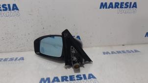 Used Wing mirror, left Renault Espace (JK) 2.0 dCi 16V 175 FAP Price € 105,00 Margin scheme offered by Maresia Parts