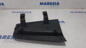 Used Dashboard cover / flap Opel Vivaro 1.6 CDTI BiTurbo 140 Price € 42,35 Inclusive VAT offered by Maresia Parts