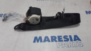 Usados Cinturón de seguridad izquierda detrás Fiat Bravo (198A) 1.4 16V Precio € 35,00 Norma de margen ofrecido por Maresia Parts
