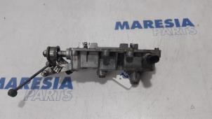 Used Gear-change mechanism Fiat Doblo Cargo (263) 1.4 T-Jet 16V Price € 90,75 Inclusive VAT offered by Maresia Parts