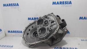 Used Gearbox casing Fiat Doblo Cargo (263) 1.4 T-Jet 16V Price € 127,05 Inclusive VAT offered by Maresia Parts