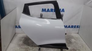 Used Rear door 4-door, right Renault Clio IV (5R) 1.5 Energy dCi 90 FAP Price € 210,00 Margin scheme offered by Maresia Parts