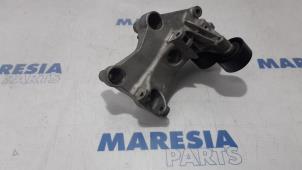 Used Engine mount Renault Trafic (1FL/2FL/3FL/4FL) 1.6 dCi 125 Twin Turbo Price € 72,60 Inclusive VAT offered by Maresia Parts