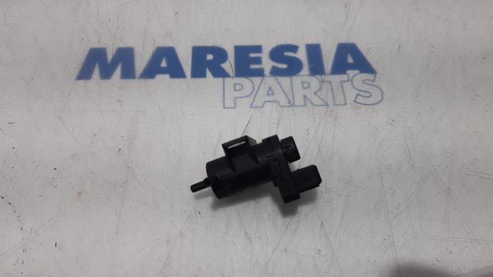 Usagé Régulateur pression turbo Renault Trafic (1FL/2FL/3FL/4FL) 1.6 dCi 125 Twin Turbo Prix € 30,25 Prix TTC proposé par Maresia Parts