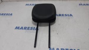 Used Headrest Renault Espace (JK) 2.0 dCi 16V 150 FAP Price € 50,00 Margin scheme offered by Maresia Parts