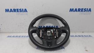 Used Steering wheel Renault Espace (JK) 2.0 dCi 16V 150 FAP Price € 60,00 Margin scheme offered by Maresia Parts