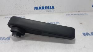 Used Armrest Renault Espace (JK) 2.0 dCi 16V 150 FAP Price € 75,00 Margin scheme offered by Maresia Parts