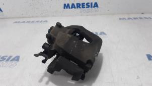 Used Front brake calliper, right Renault Espace (JK) 2.0 dCi 16V 150 FAP Price € 50,00 Margin scheme offered by Maresia Parts