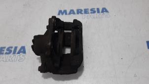Used Front brake calliper, right Peugeot 207 CC (WB) 1.6 16V Price € 30,00 Margin scheme offered by Maresia Parts