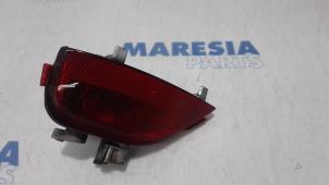 Used Rear fog light Renault Espace (RFCJ) 1.6 Energy dCi 160 EDC Price € 25,00 Margin scheme offered by Maresia Parts