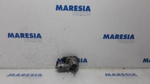Used Front wiper motor Renault Espace (RFCJ) 1.6 Energy dCi 160 EDC Price € 173,25 Margin scheme offered by Maresia Parts