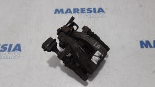 Used Rear brake calliper, left Peugeot 207/207+ (WA/WC/WM) 1.6 16V GT THP Price € 30,00 Margin scheme offered by Maresia Parts